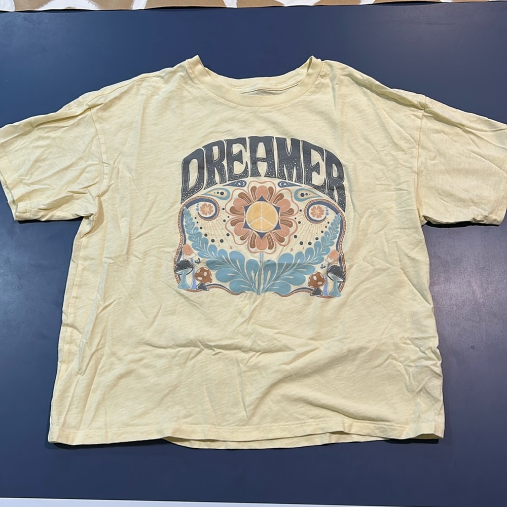 American Eagle graphic t-shirt